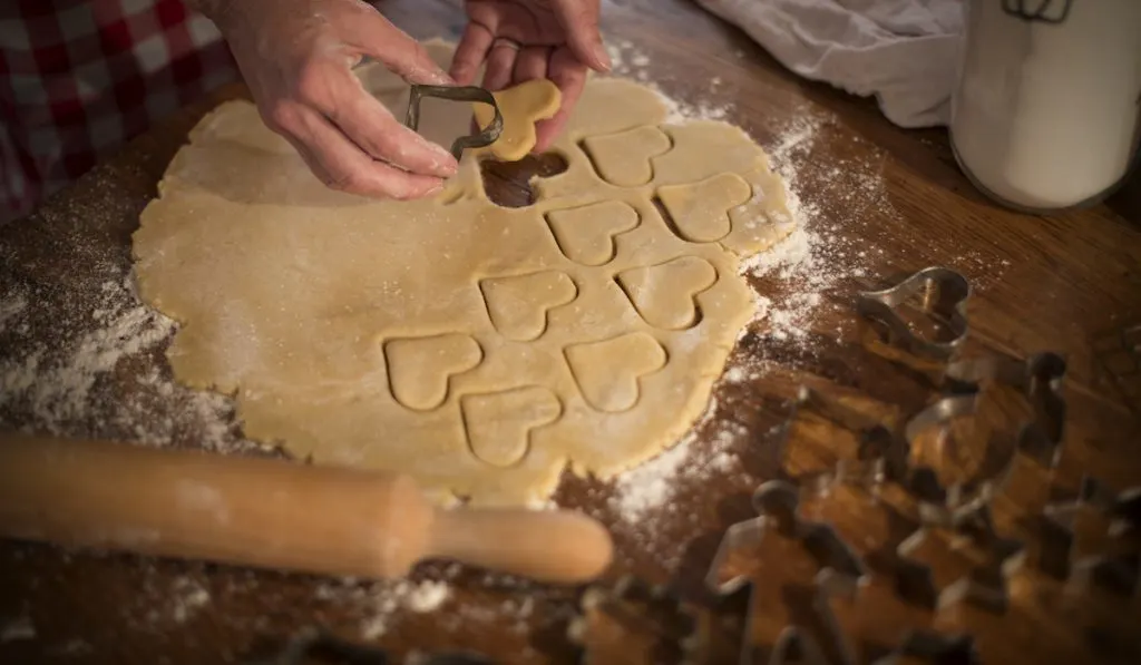 heart shaped cookie dough